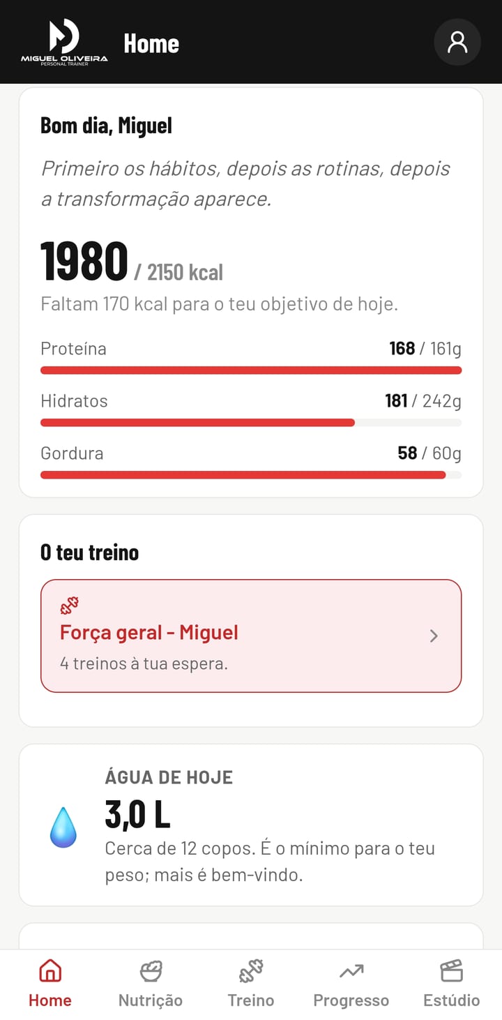 A página inicial da app, com as calorias do dia e o treino
